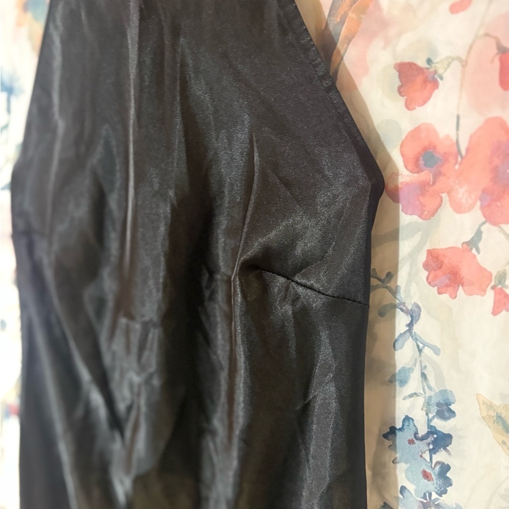 Vintage Black Halter NeckDress - Picture 3 of 7